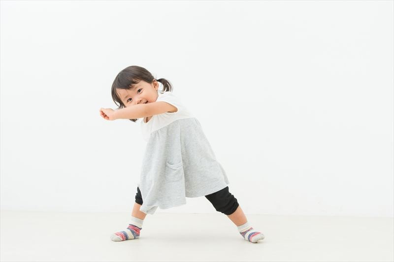 【落ち着きのない子ども】その行動には理由があります～原因と家庭でできる関わり方～